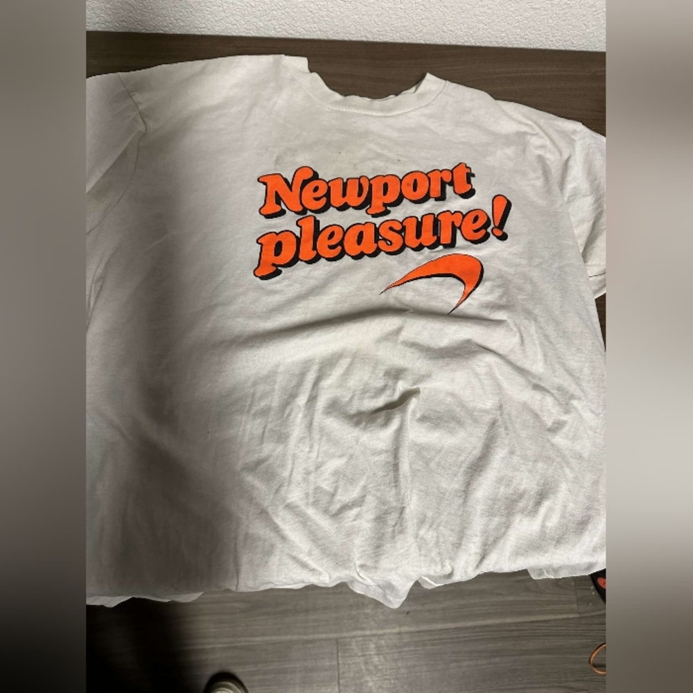 Vintage Newport Pleasure Tee